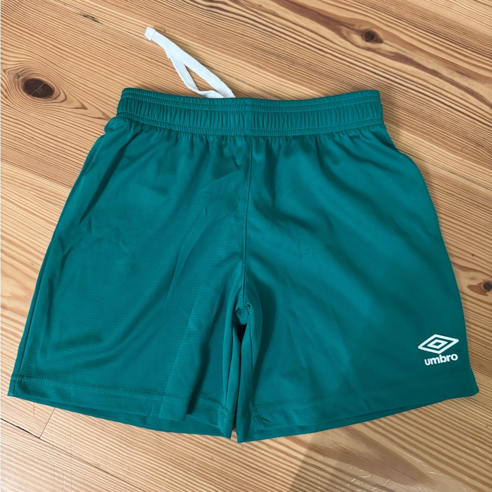 Umbro Youth Shorts Like New Worn Once Size Medium 10/12